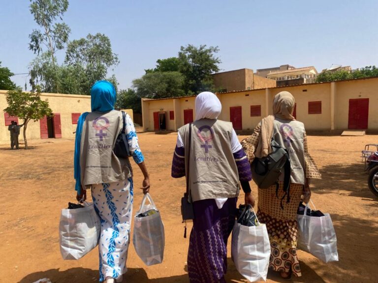 Journée de l’enfant africain : LeadHers aux côtés des filles en situation de handicap visuel à Niamey